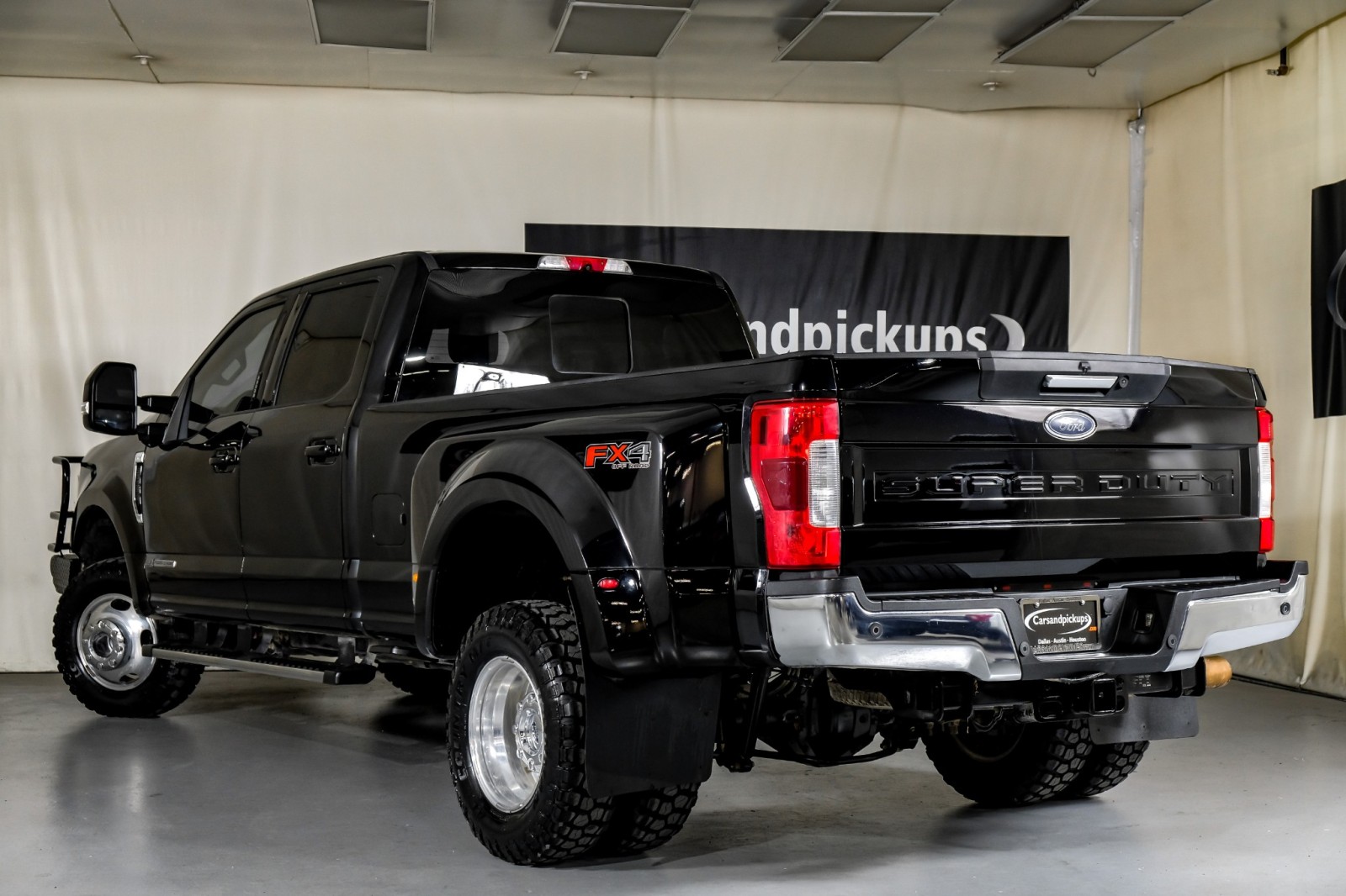 2019 Ford F-350 Lariat 9