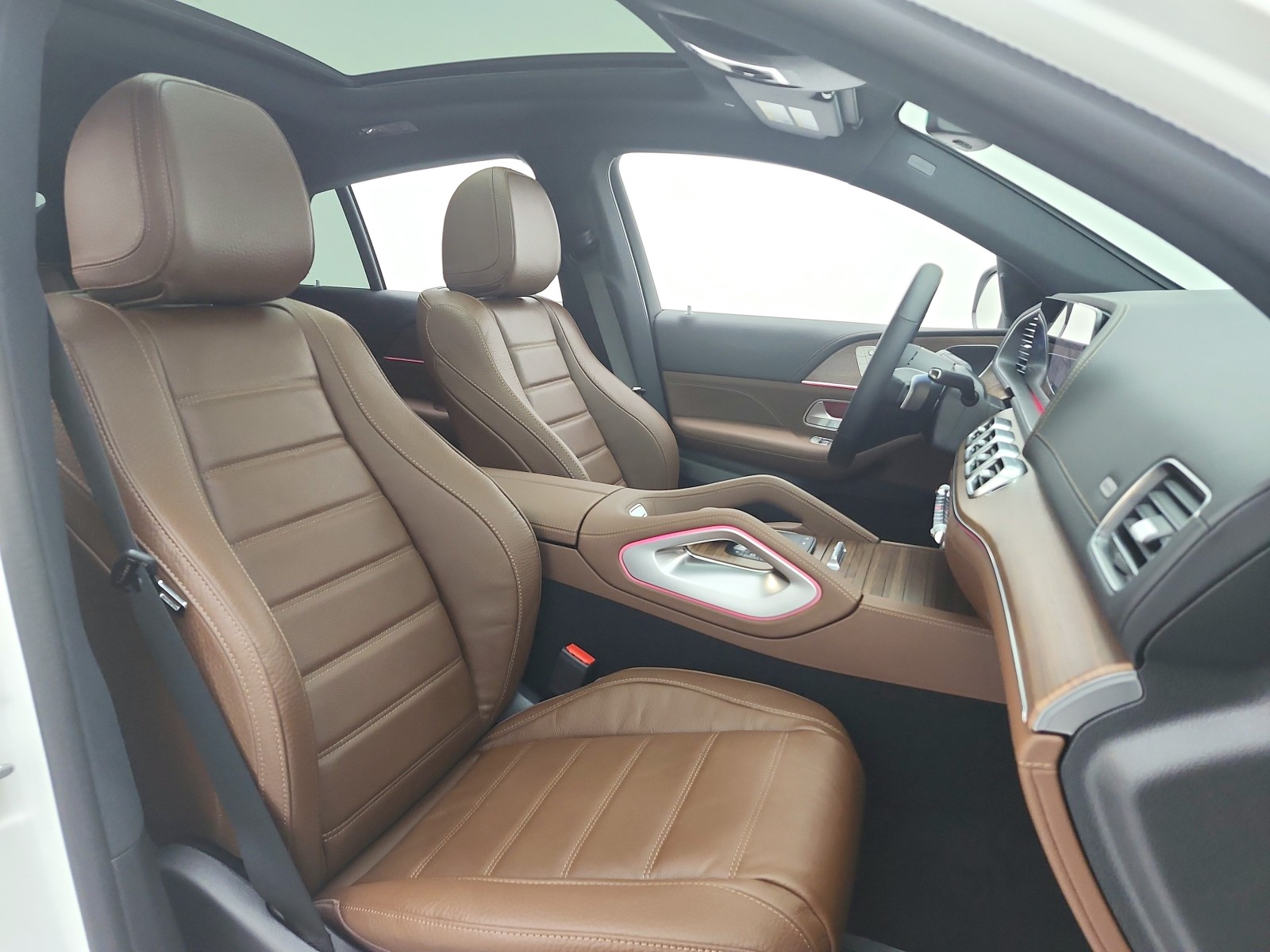 New 2026 Polar White Mercedes-Benz GLE 450 image 13