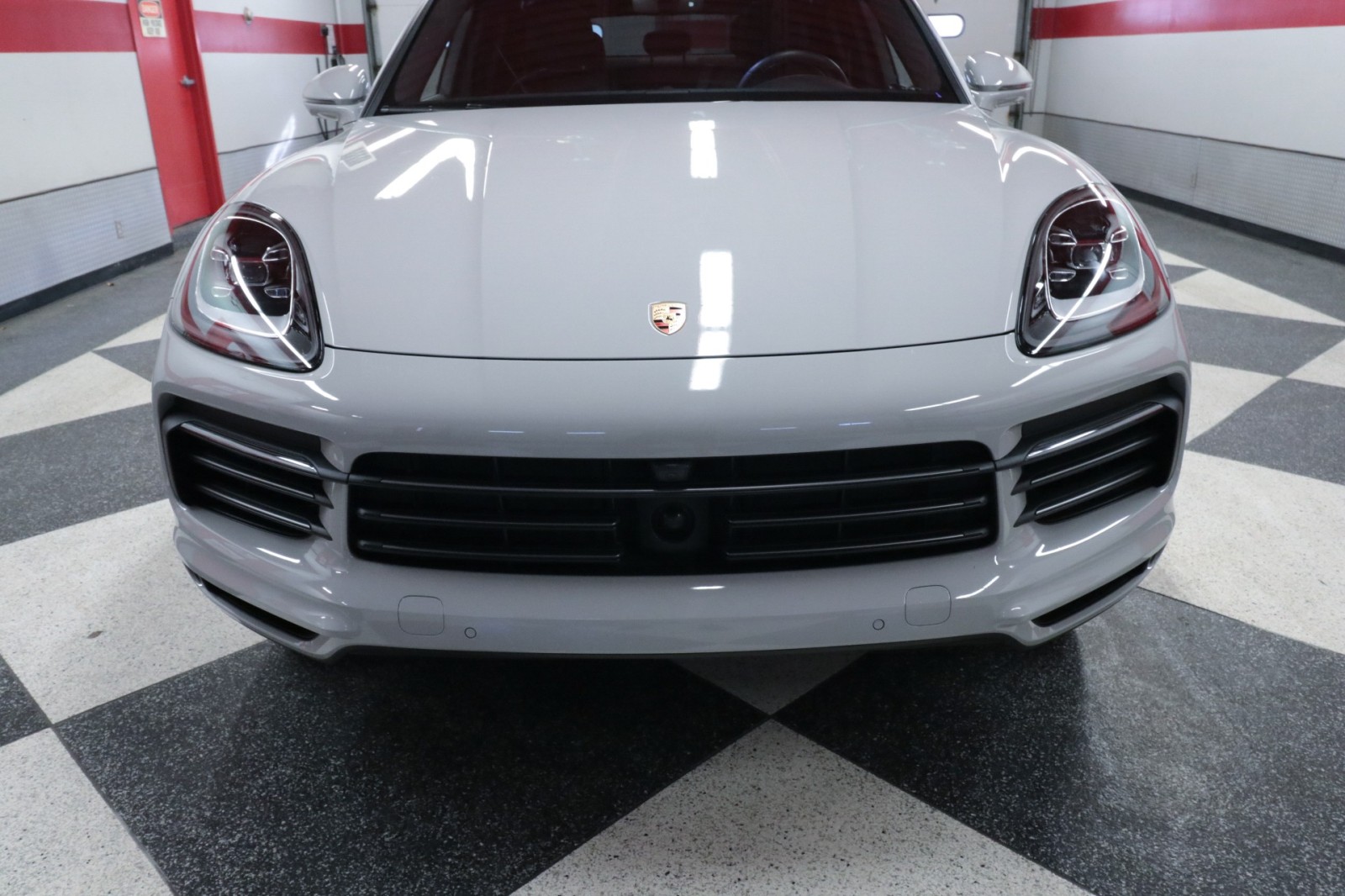 Used Car 2023 Porsche Cayenne  Platinum Edition For Sale Under $60,000 In Austin, Texas