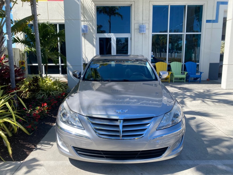 2012 Hyundai Genesis 3.8L SUNROOF PREM PKG in , 