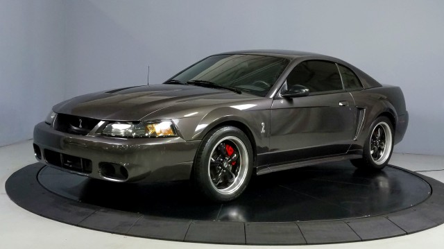 2001 Ford Mustang SVT Cobra 3