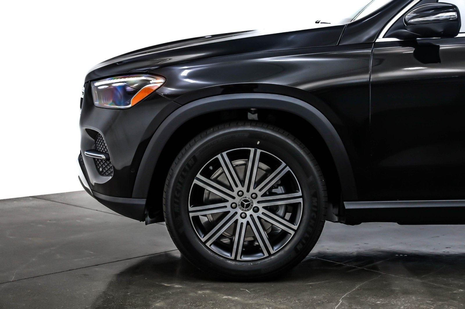 New 2026 Obsidian Black Metallic Mercedes-Benz GLE 350 image 2