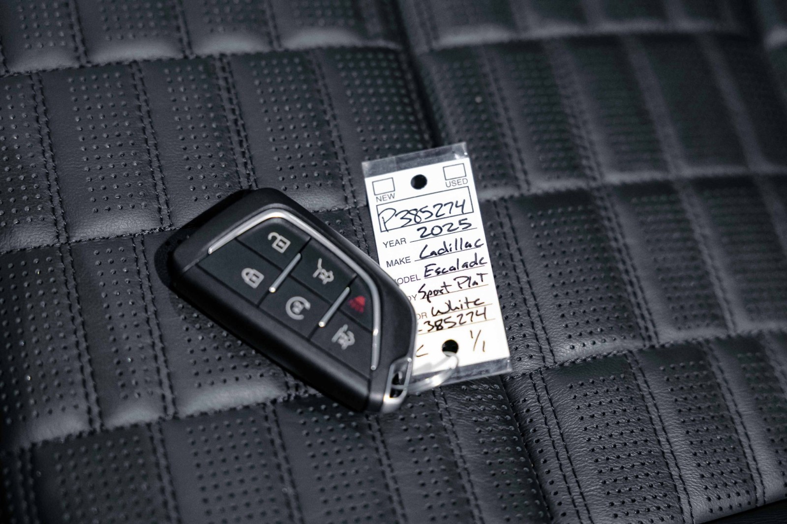 Used Car 2025 Cadillac Escalade  4wd Sport Platinum For Sale Under $130,000 In Boerne, Texas