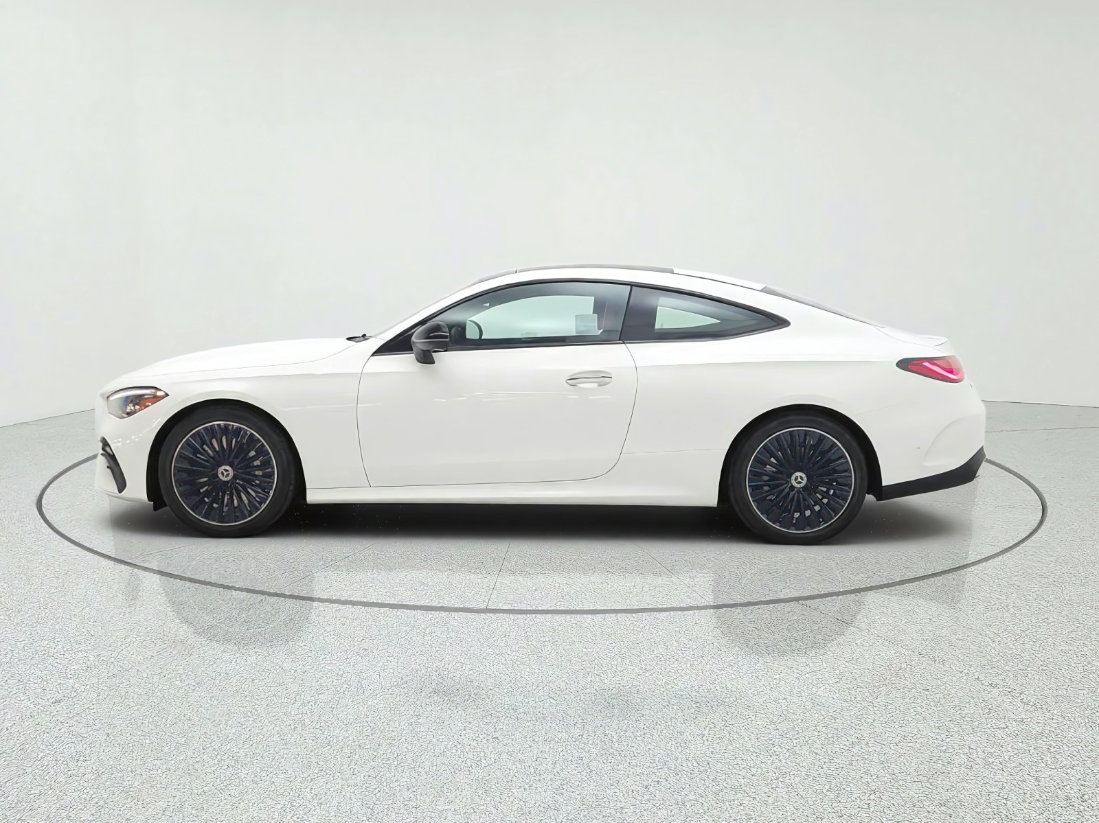 New 2027 Polar White Mercedes-Benz CLE 450 4MATIC® Coupe image 8