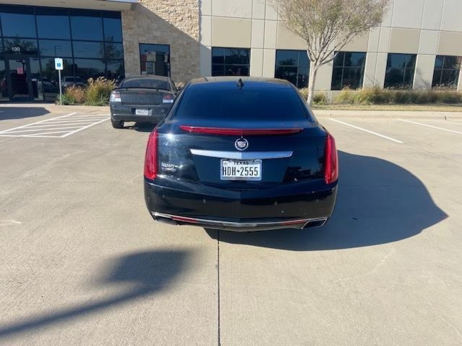 2015 Cadillac XTS Luxury Moonroof Navigation HtdACSeats Serviced 5