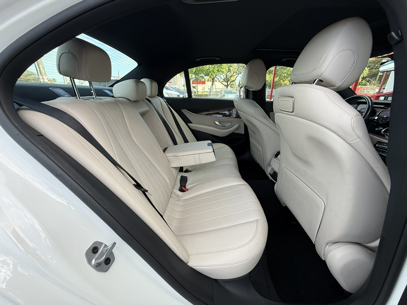 2019 Mercedes-Benz E-Class - $17,477