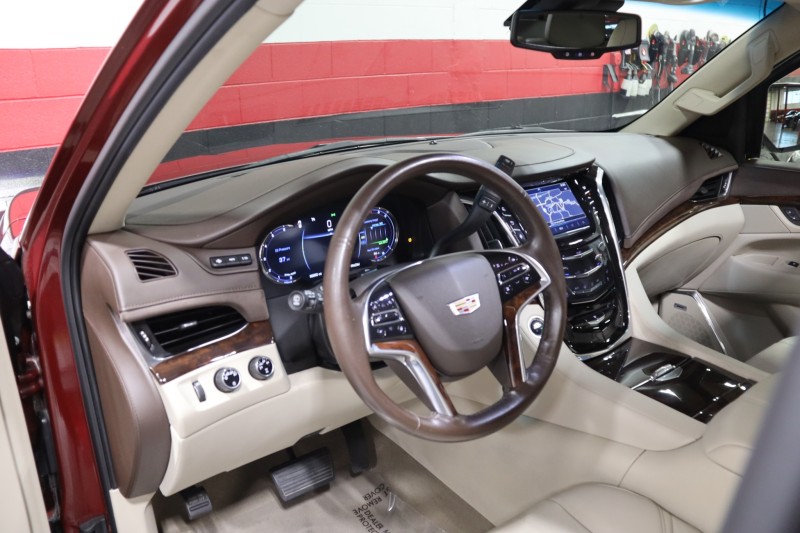 2016 Cadillac Escalade Luxury Collection 4dr Suv in , 