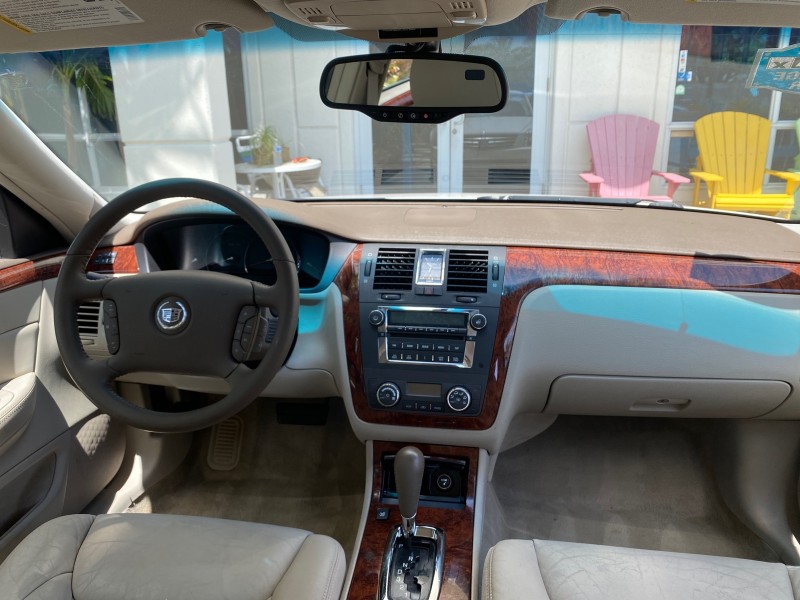 2006 Cadillac DTS LOW MILES 58,287 in , 