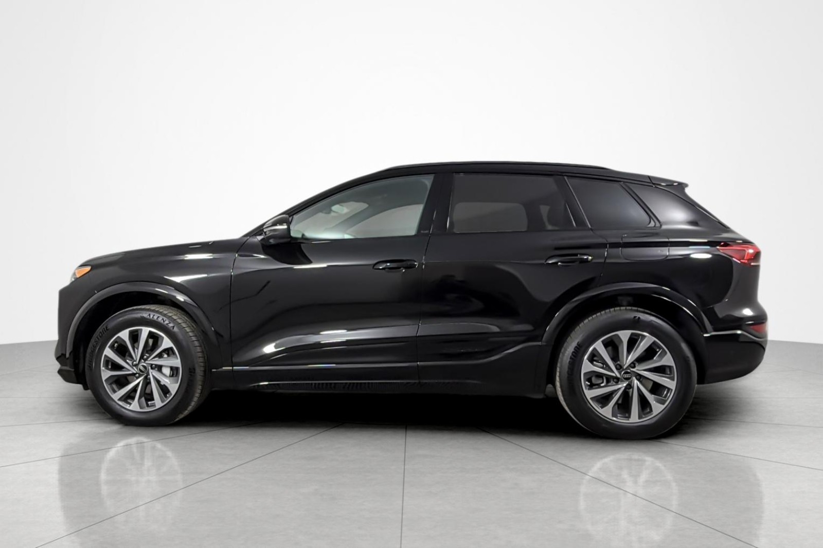 New 2027 Mythos Black Metallic Audi Premium quattro image 3