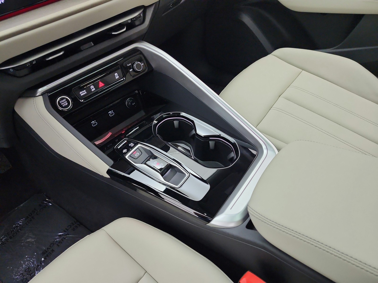New 2026 Glacier White Metallic Audi Premium 2.0 TFSI quattro image 10