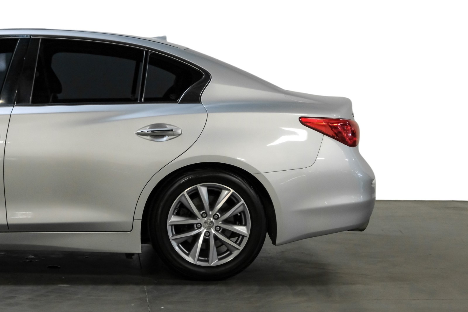 2015 INFINITI Q50 Premium Navigation CargoPkg 11