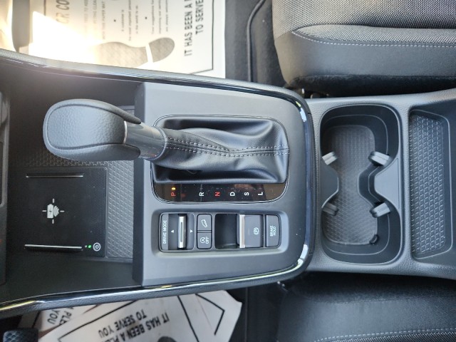 HondaCR-V23