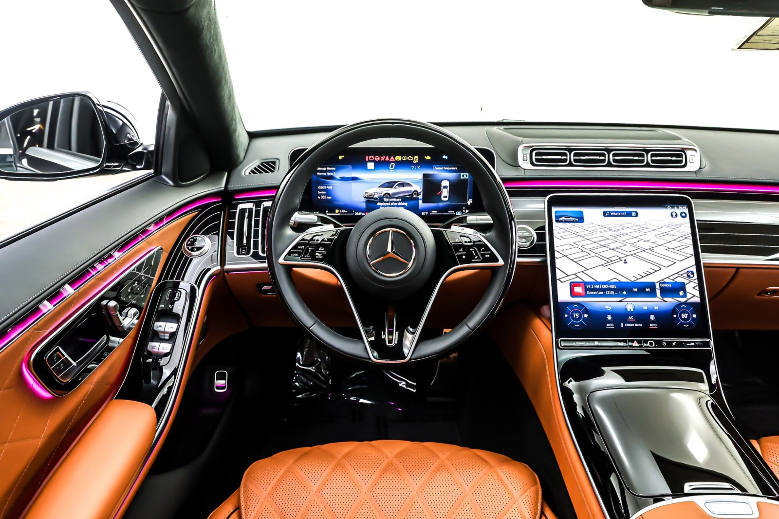 New 2026 Emerald Green Metallic Mercedes-Benz S 580 image 4