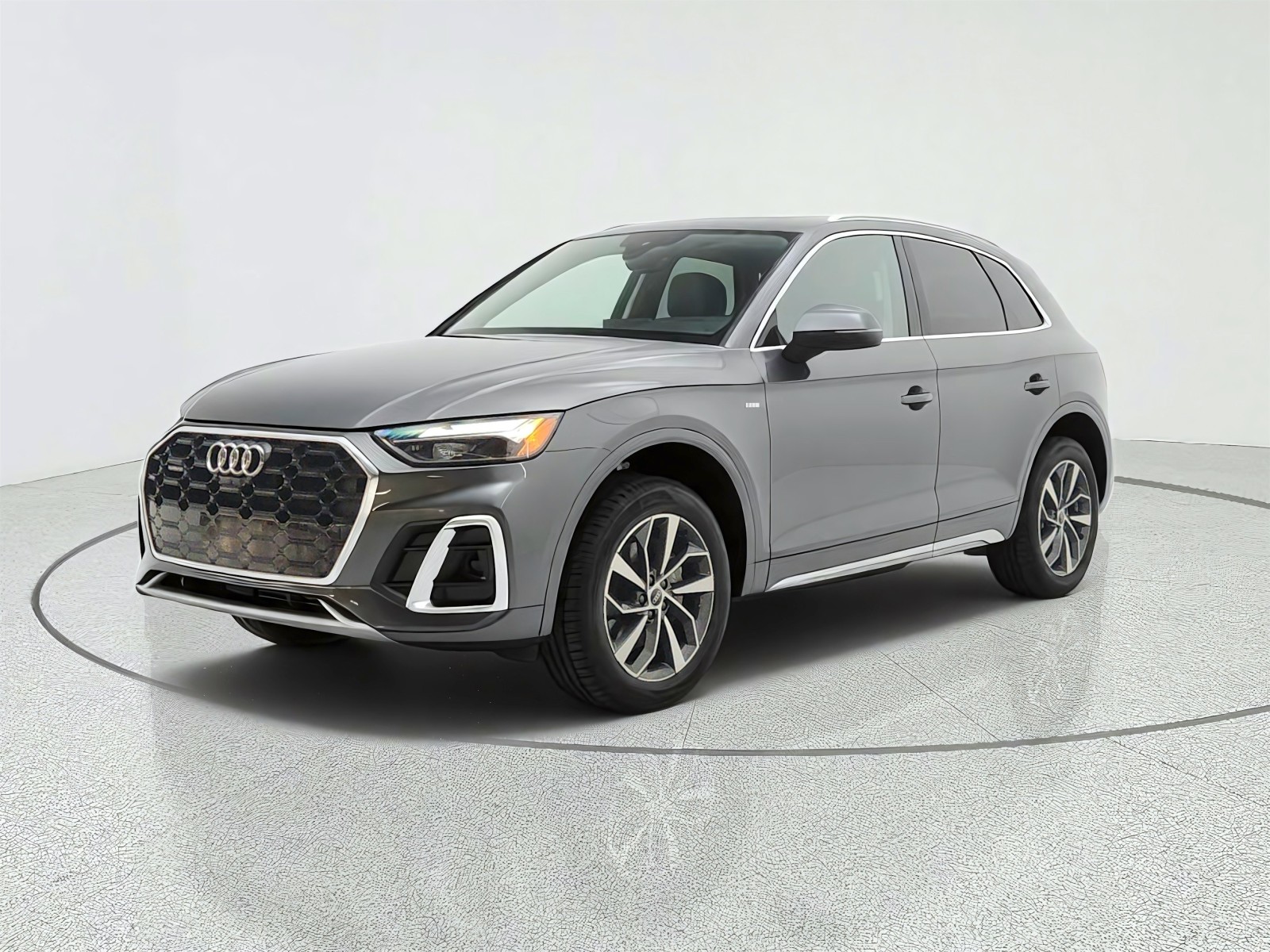 2023 Audi Q5 S line Premium Plus
