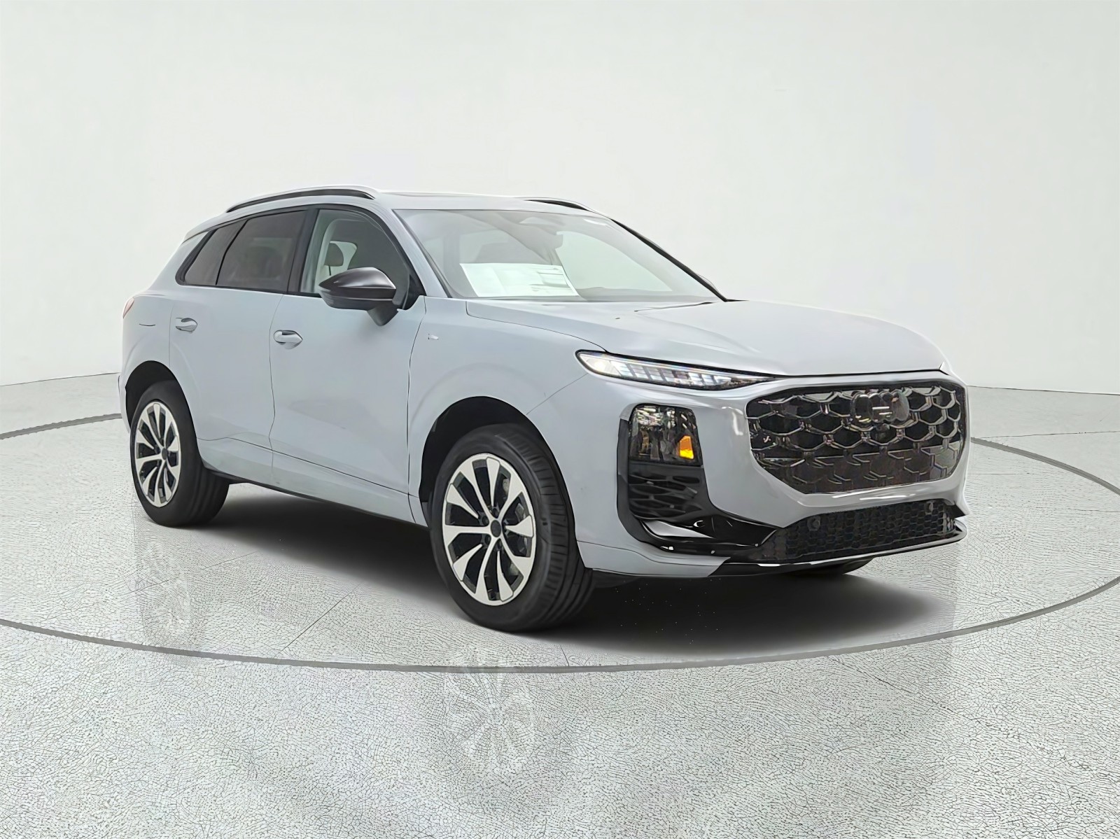 New 2026 Arrow Gray Pearl Effect Audi S line quattro image 3