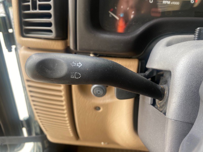 1999 Jeep Wrangler Sahara AUYO AC 6 CYL LOW MILES 47,009 in , 