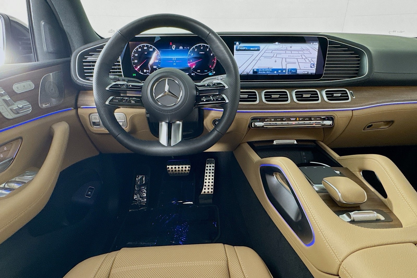 New 2026 Obsidian Black Metallic Mercedes-Benz GLS 580 4MATIC® SUV image 4