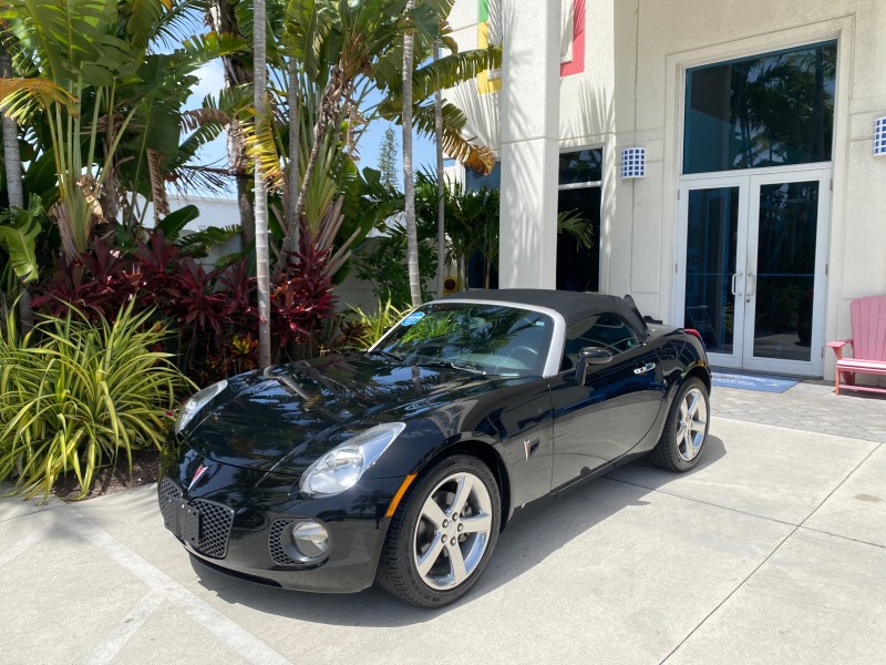 2008 Pontiac Solstice GXP 2.0 ECOTURBO LOW MILES 26,059 in , 