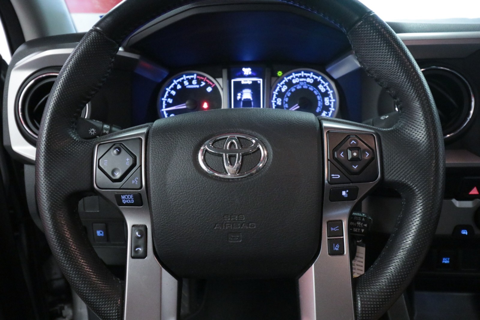 Used Car 2021 Toyota Tacoma 2wd  Sr5 For Sale Under $30,000 In Austin, Texas