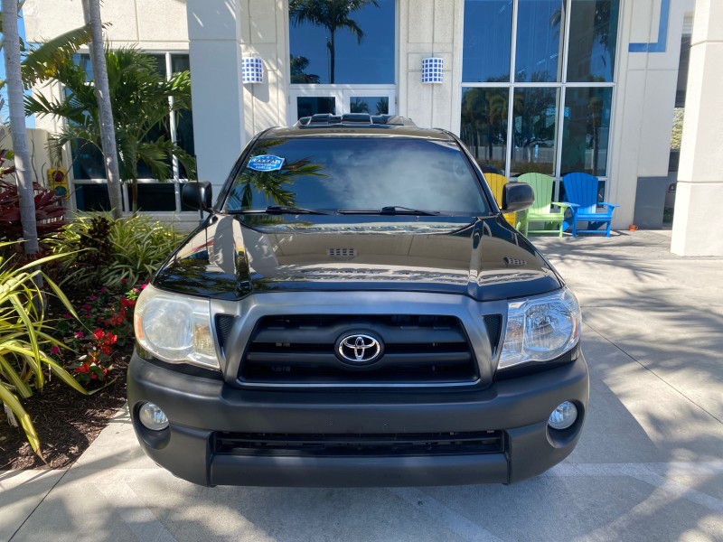 2007 Toyota Tacoma 4 DR CAMPER TOP LOW MILES 52,954 in , 