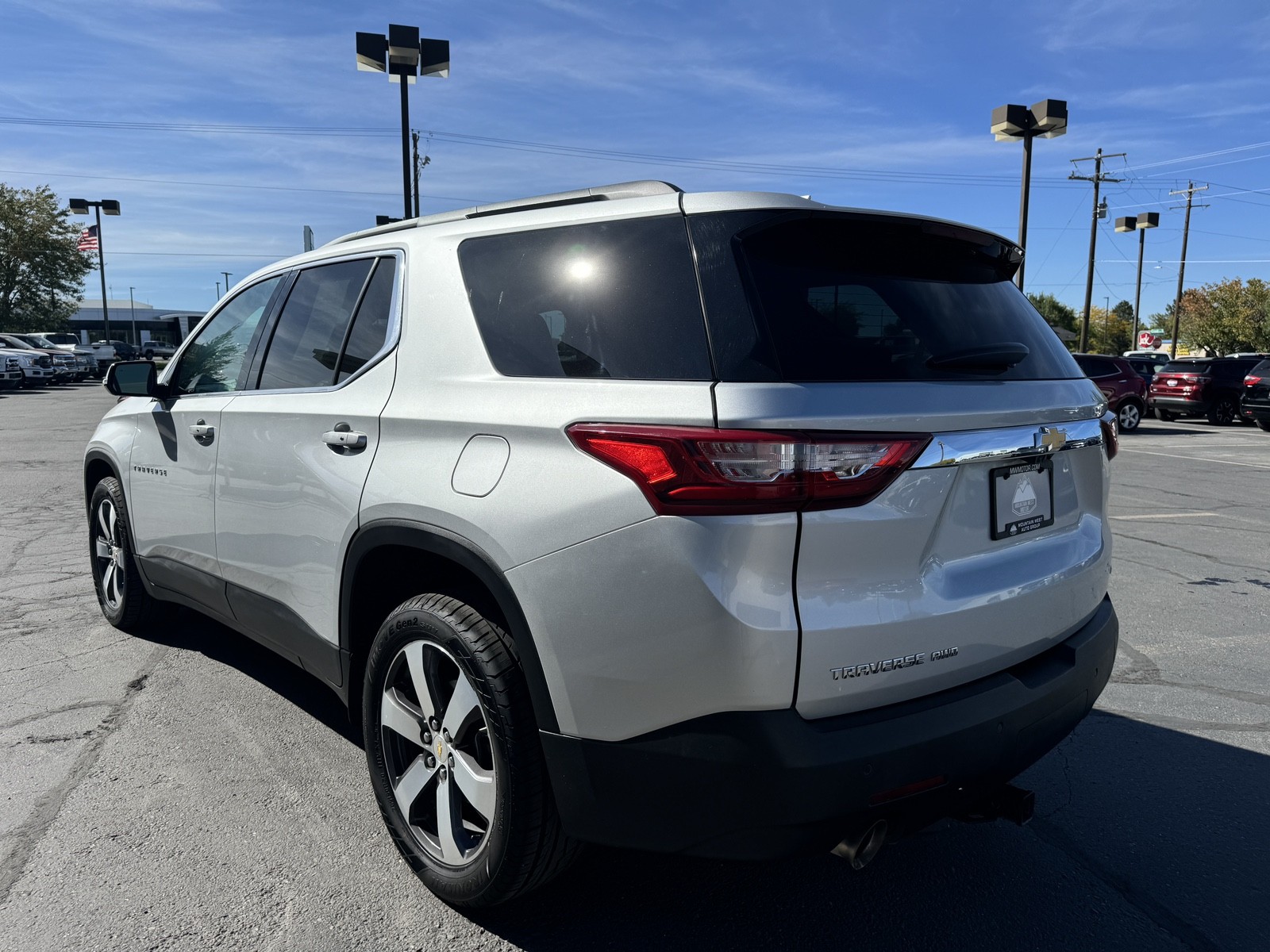 2019 Chevrolet Traverse LS 7