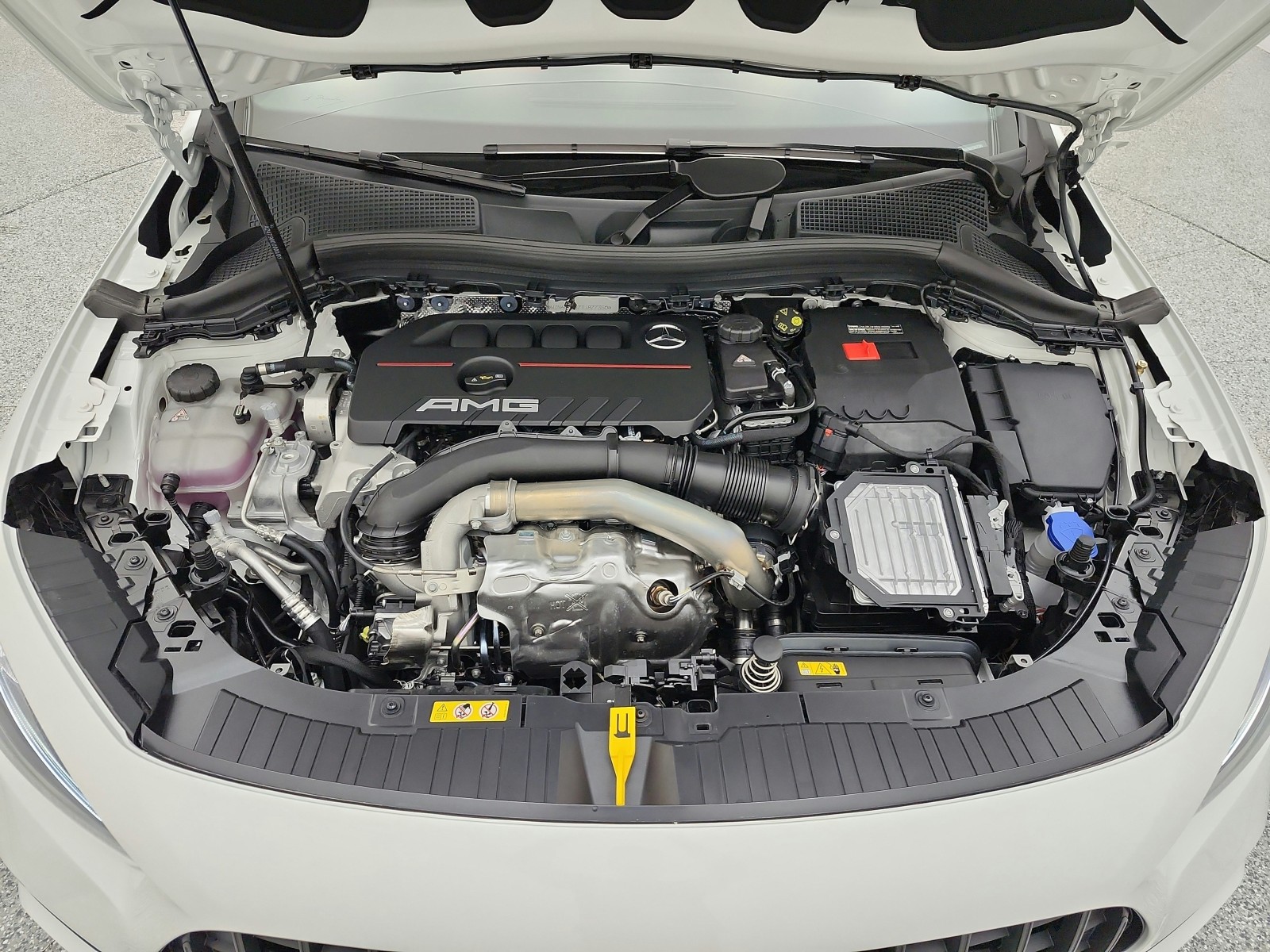 New 2026 Polar White Mercedes-Benz AMG® GLA 35 4MATIC SUV image 12
