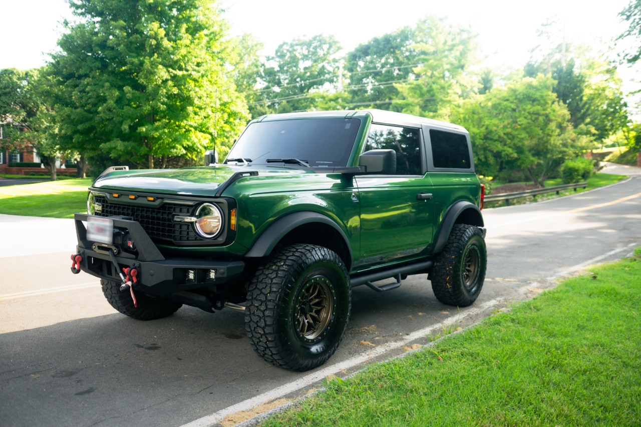 Eruption Green Metallic 2024 Ford Bronco SUV / Crossover Four-Wheel Drive Automatic
