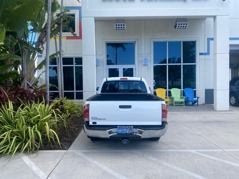 2005 Toyota Tacoma LOW MILES 58,735 X CAB in , 