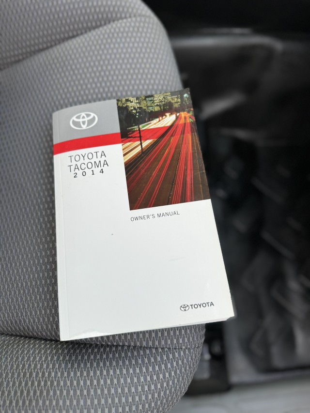 2014 Toyota Tacoma Access Cab  4x4 in , 
