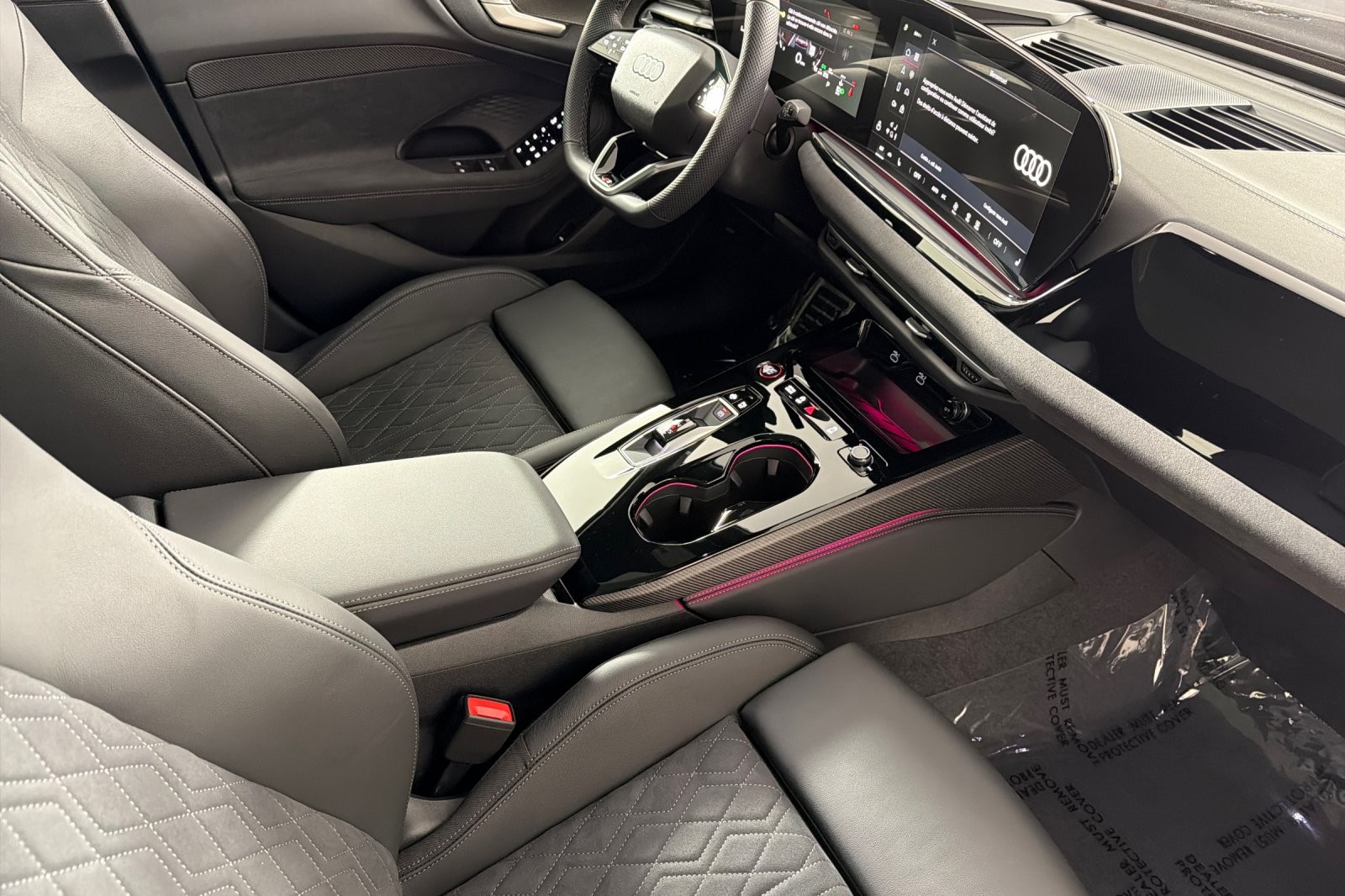 Used 2025 Mythos Black Metallic Audi Premium Plus 3.0 TFSI quattro image 14