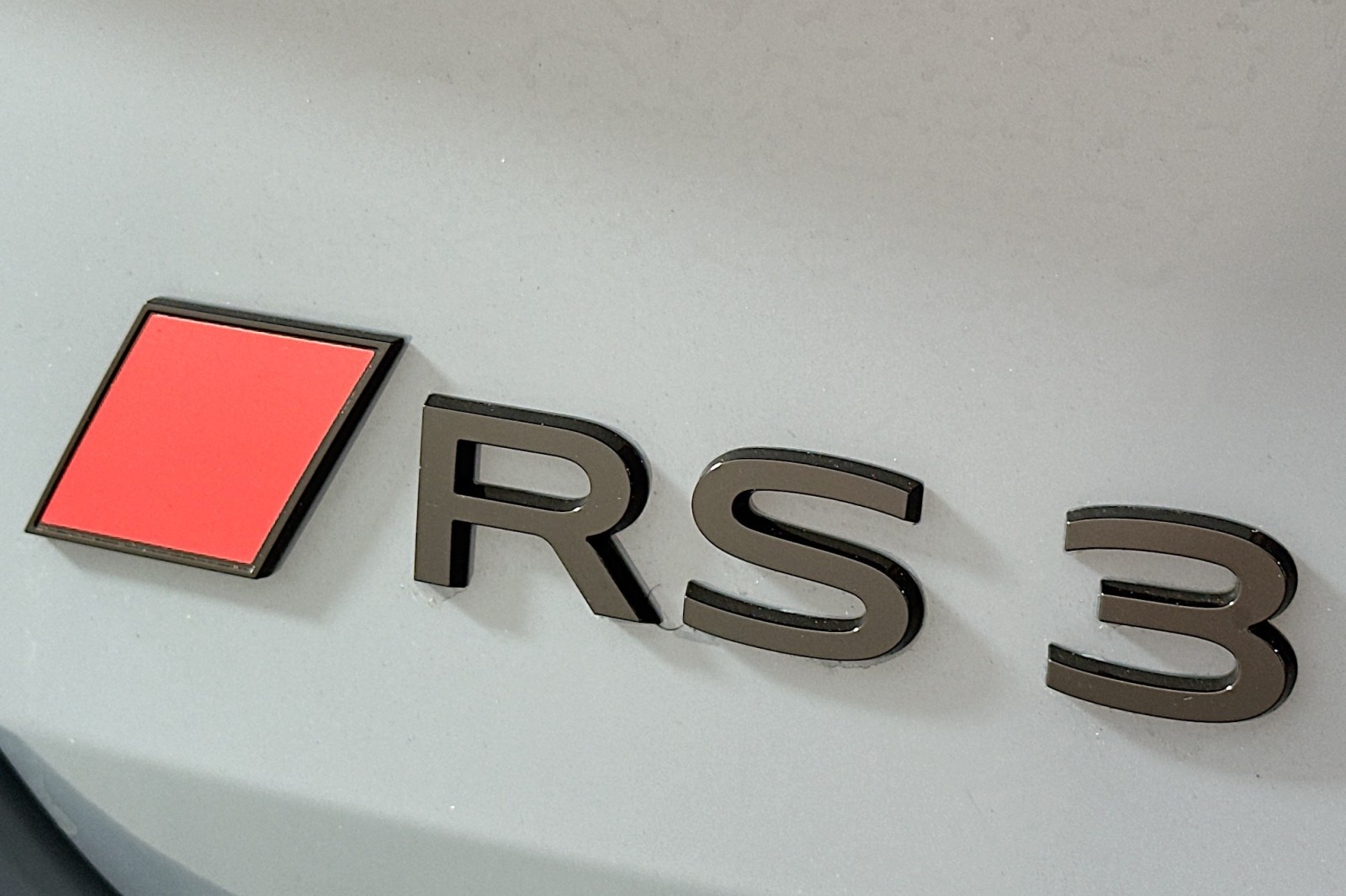 New 2026 Kemora Gray Metallic Audi  image 10