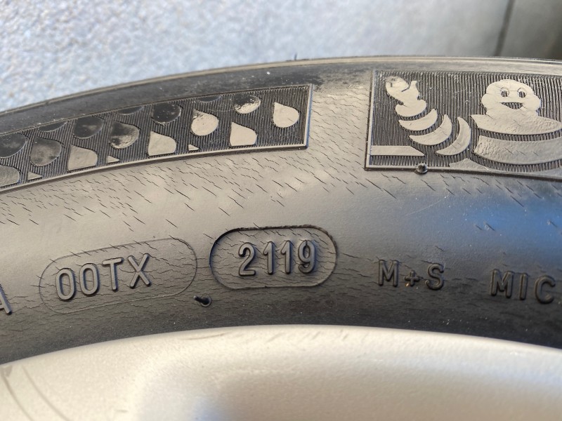 2004 Honda Accord Sdn LX LOW MILES 68,079 in , 