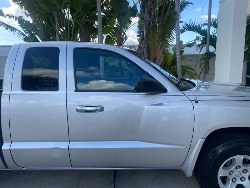 2006 Dodge Dakota SLT CLUB CAB LOW MILES 55,990 in , 