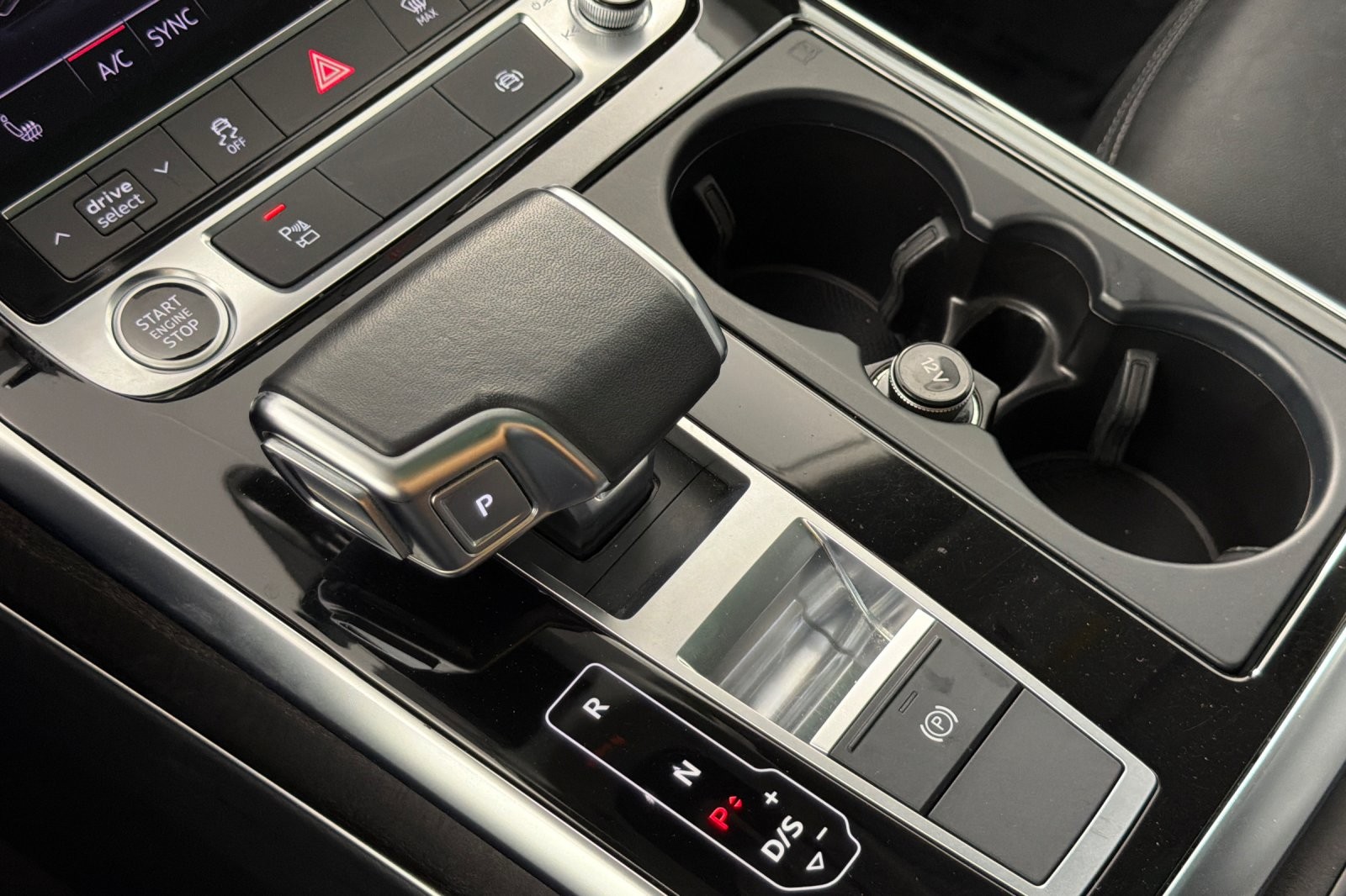 Used 2023 Mythos Black Metallic Audi Premium 55 TFSI quattro image 21