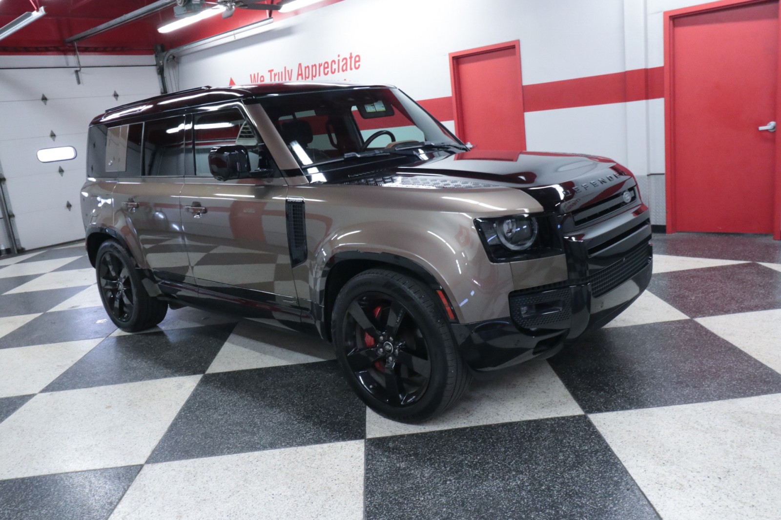 Used Car 2023 Land Rover Defender  X For Sale Under $70,000 In Austin, Texas