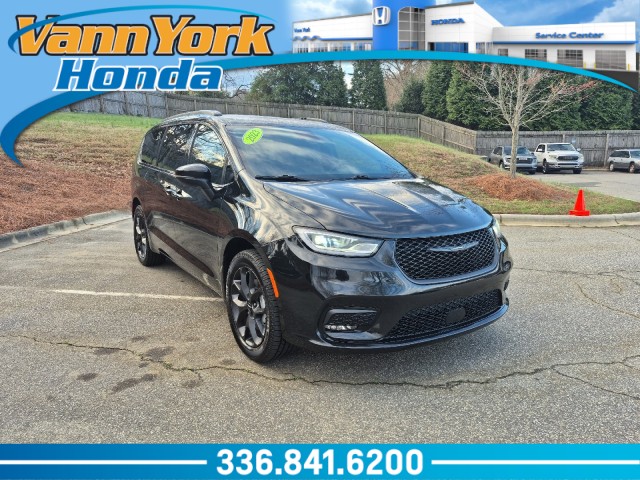 2023 Chrysler Pacifica Touring L AWD