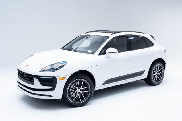 2025  Macan  in , 