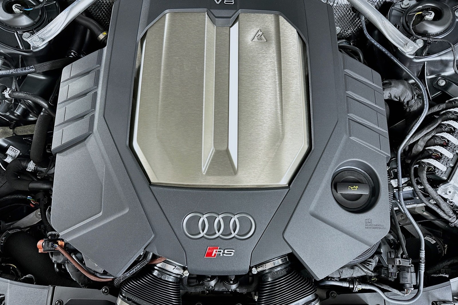 New 2026 Daytona Gray Pearl Effect Audi performance image 12