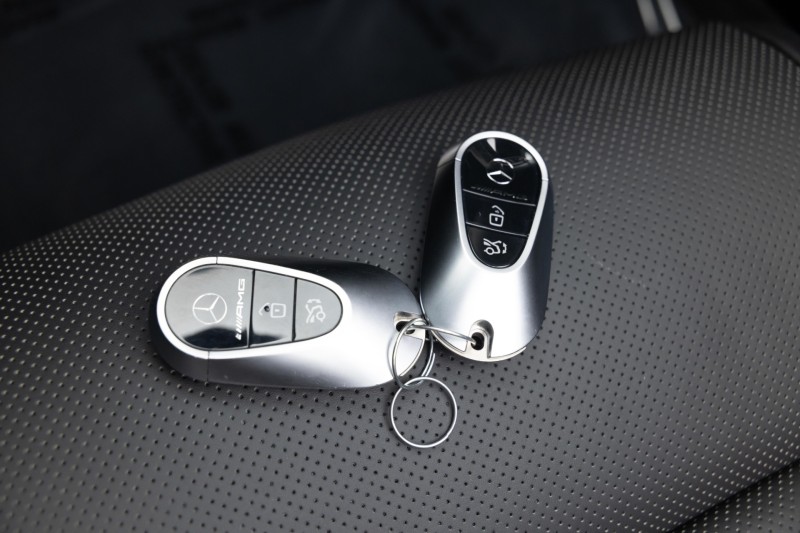 2022 Mercedes-Benz SL 63 AMG AMG SL 63 in , 