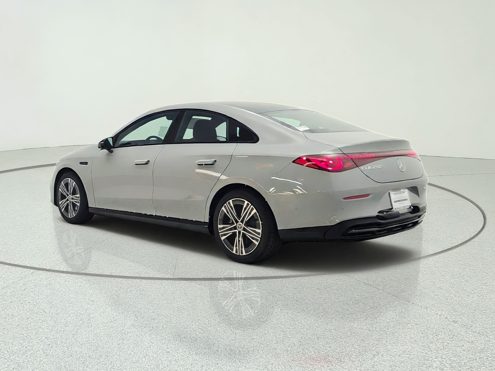 New 2027 MANUFAKTUR Alpine Grey Mercedes-Benz CLA 250+ Electric RWD image 7