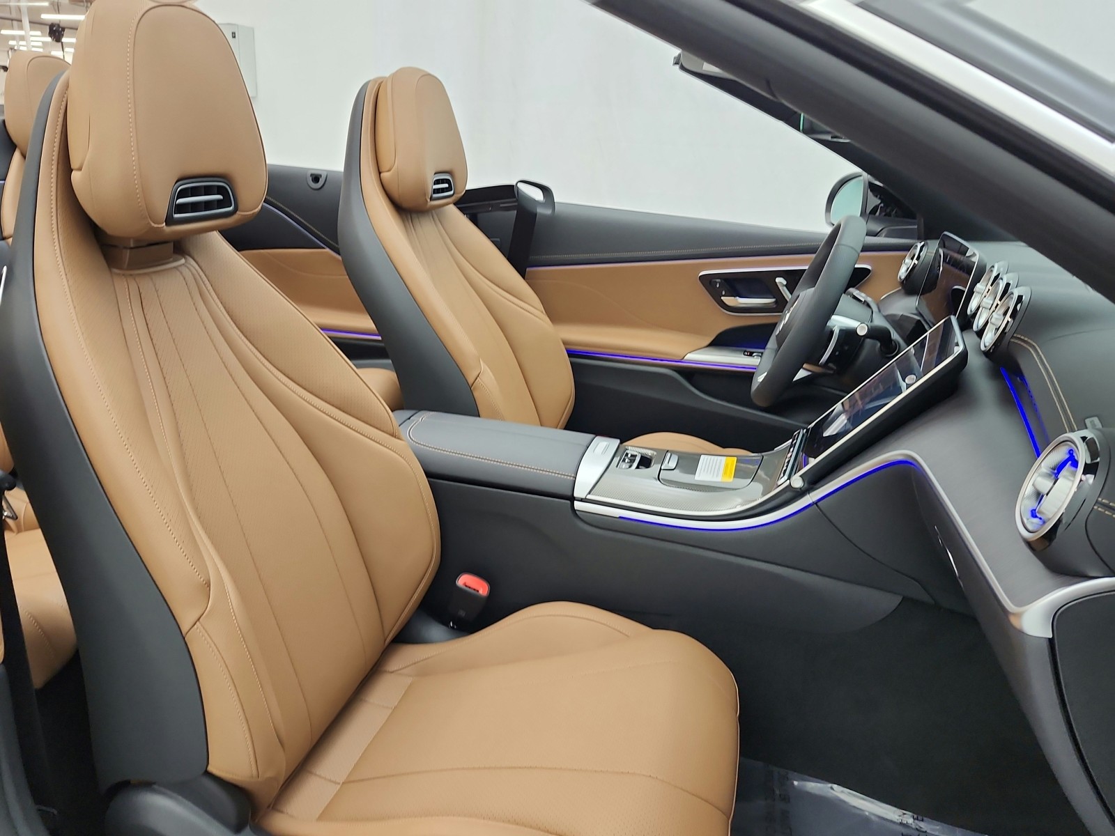 New 2026 Graphite Grey Metallic Mercedes-Benz CLE 300 image 13