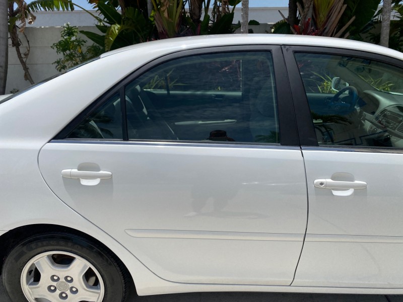 2003 Toyota Camry LE LOW MILES 61,005 in , 