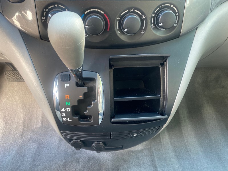 2010 Toyota Sienna LE LOW MILES 41,871 1 OWNER 7 PASSENGER in , 