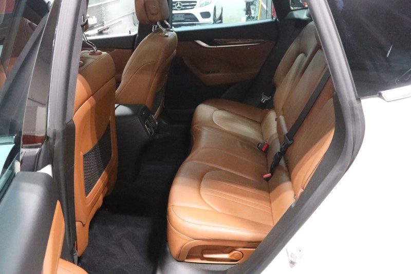 2018 Maserati Levante 4dr Suv in , 