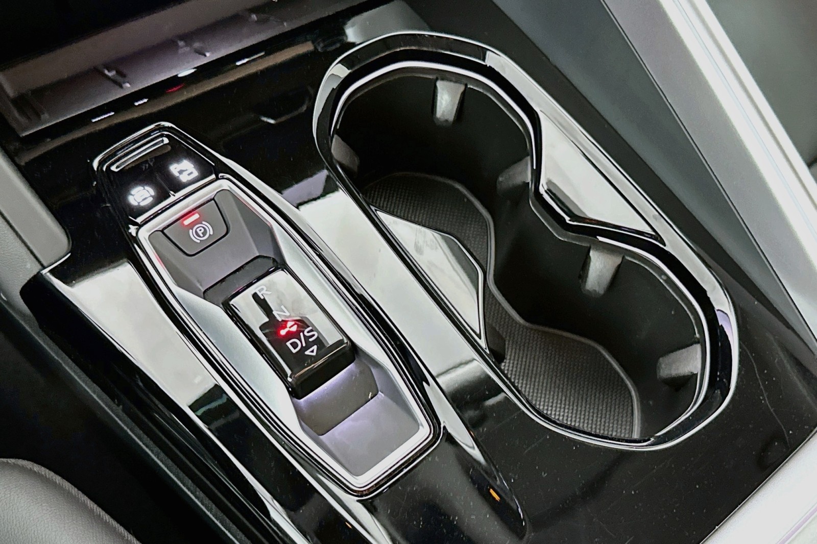 Used 2026 Mythos Black Metallic Audi Premium image 7