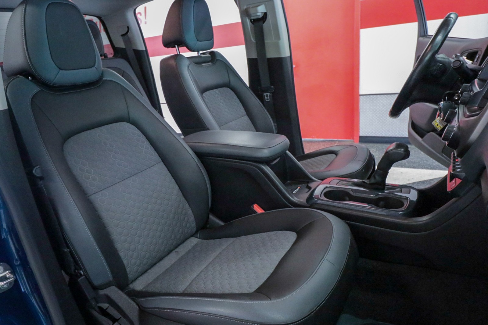 Used Car 2019 Chevrolet Colorado  2wd Z71 For Sale Under $25,000 In Austin, Texas