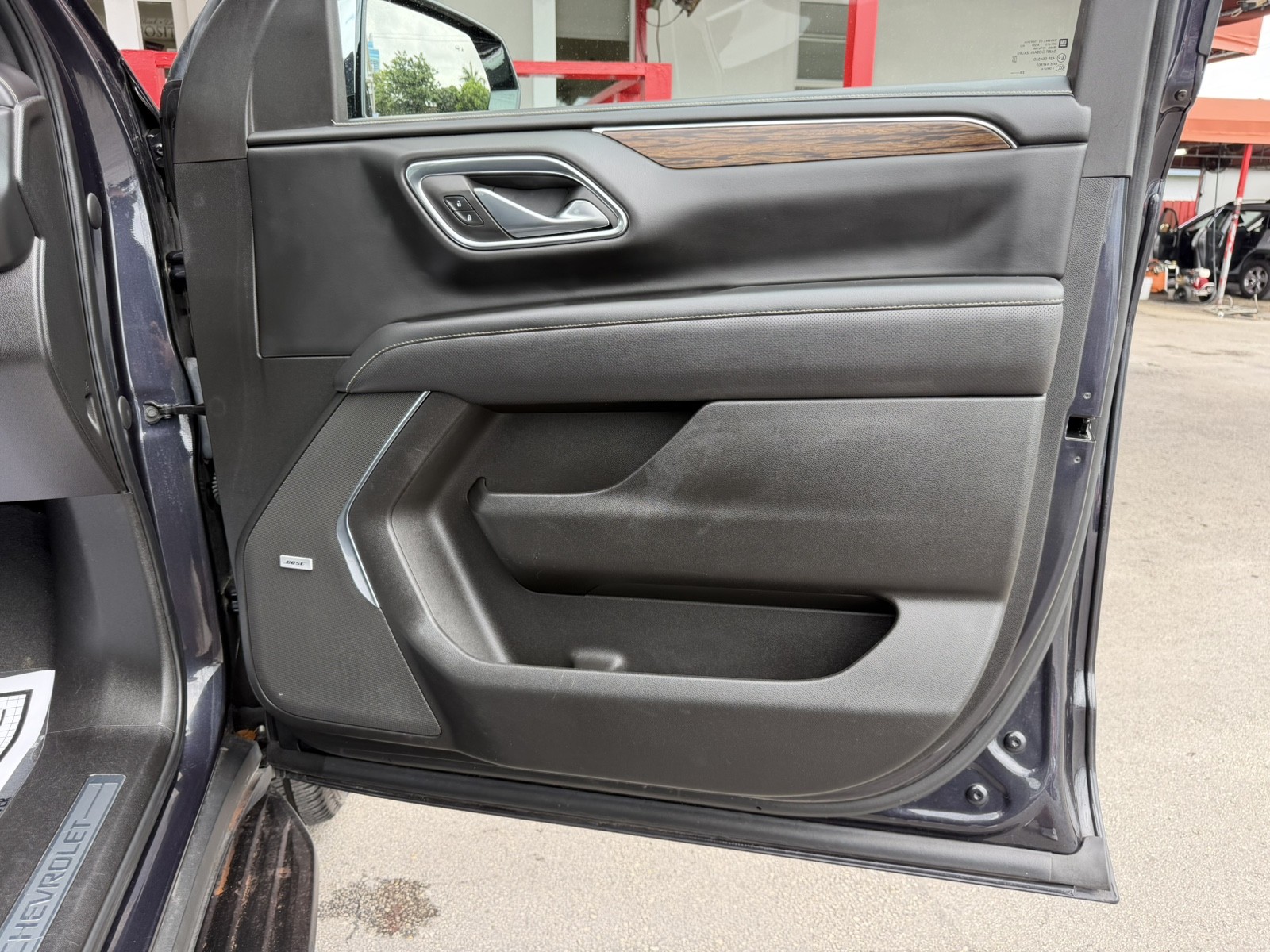 2023 Chevrolet Suburban - $41,977