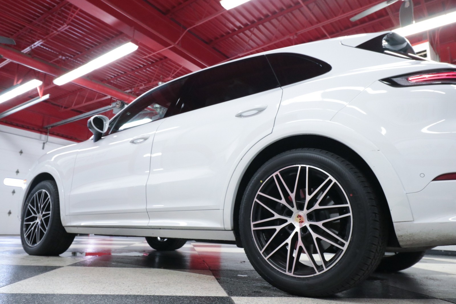 Used Car 2024 Porsche Cayenne  For Sale Under $70,000 In Austin, Texas