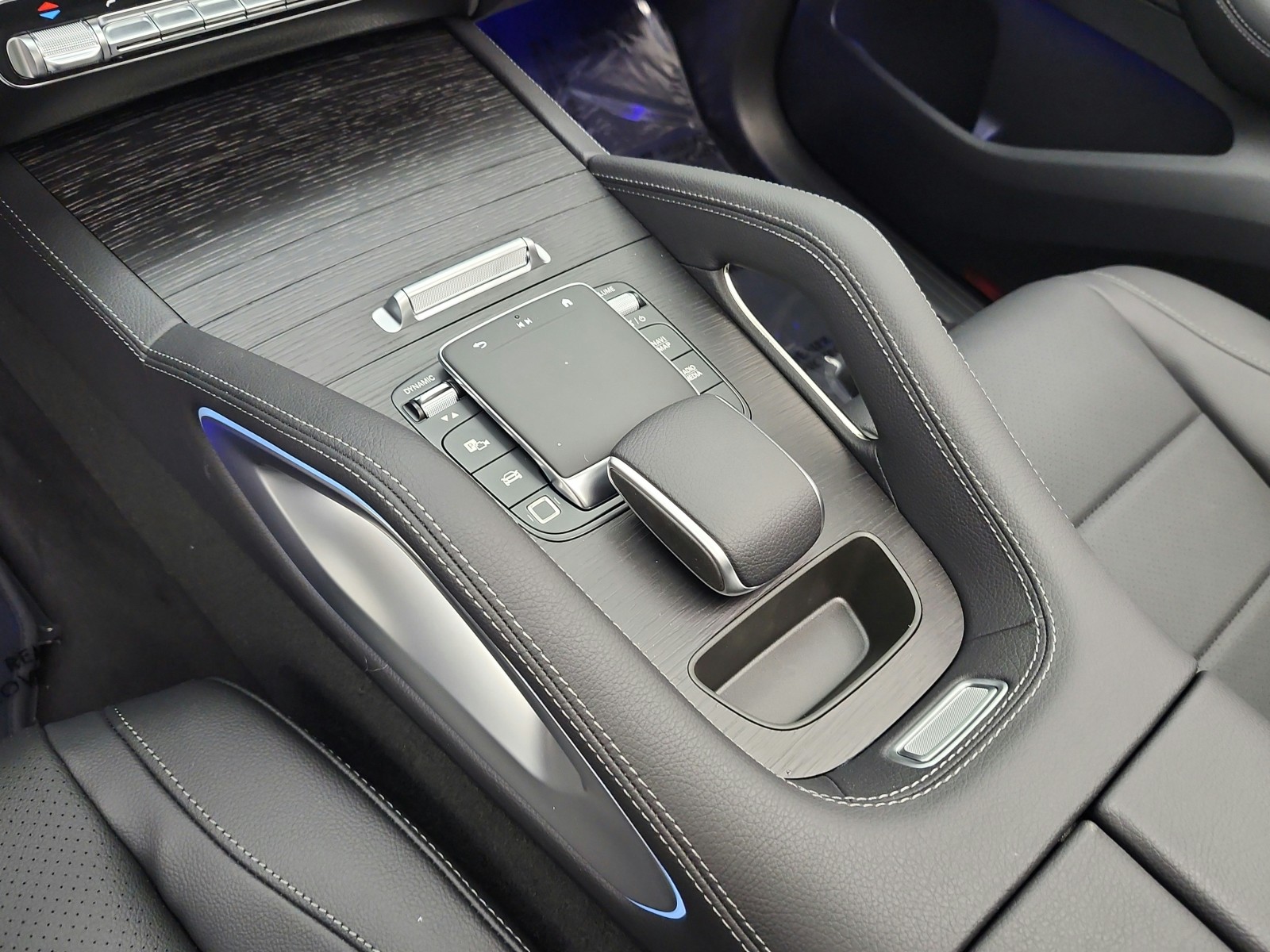 New 2026 MANUFAKTUR Alpine Grey Mercedes-Benz GLE 450 image 10