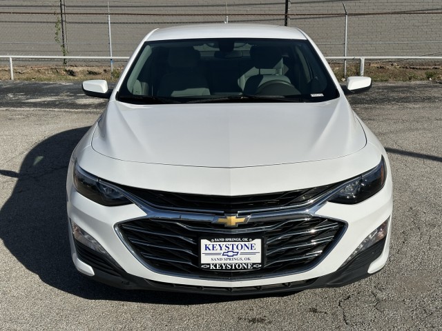 2022 Chevrolet Malibu LT 8